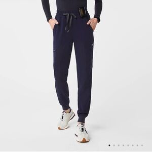 Figs Navy High Waisted Uman Relaxed Jogger Scrub Pants